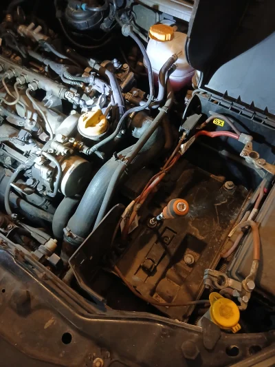 Smarek37 - #majsterkowanie #mechanikasamochodowa #samochody #warsztat #opel
No dobra ...