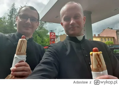 Adaslaw - Inni księża dostali po hotdogu, a Olszewskiemu nie dali. TO TORTURY!!!1!11!