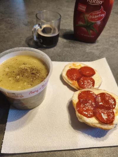 KwasneJablko - #Lunch