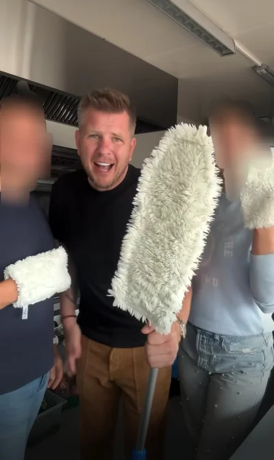 ricoble - Chajzer dołączył do szmateczkowej sekty i używa ich w swoim kebabie. Ciekaw...