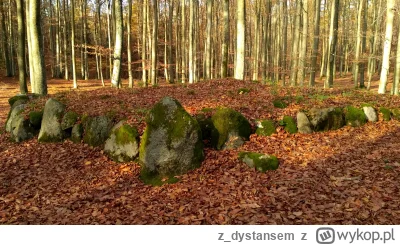 z_dystansem - >Uniradze

@PrzewodniG: Najpiękniej tam jesienią :)