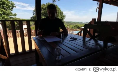 dizel81 - Miszkin podpisuje umowę na działkę pod budowę chaty:)
#raportzpanstwasrodka...