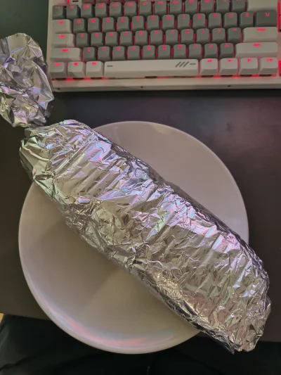 Dinkozaur30 - 30 cm kebap, tavuk, acı sos, japanello, patates kızartması üzerinde.
#p...