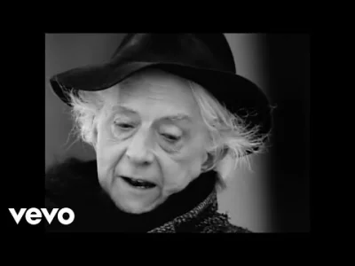 Lifelike - Sting - "Englishman in New York"