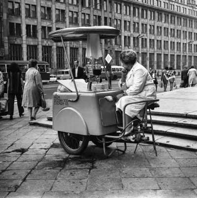 PotwornyKogut - @Gaboleusz PRL miał ten powinien rozwiązany