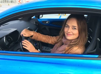 crazy88 - #f1 jade właśnie do sklepu po żarcie i picie i będę oglądał krening o 20, c...