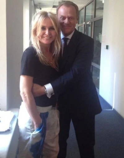 jan-kowalski1500 - @editores: Masz na myśli, że stoi po stronie SB poliaków?