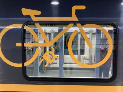 reddin - Oto nowy włoski pociąg z przedziałem dla rowerów elektrycznych, rowery można...