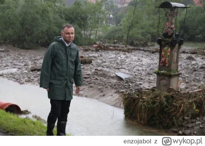 enzojabol - @Wwolt: Wyraz twarzy chyba podobny