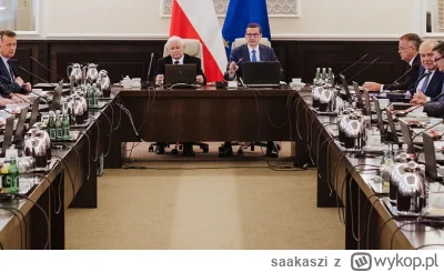 saakaszi - Który jest premierem, bo już się zaczynam gubić? 

#neuropa #bekazpisu #be...