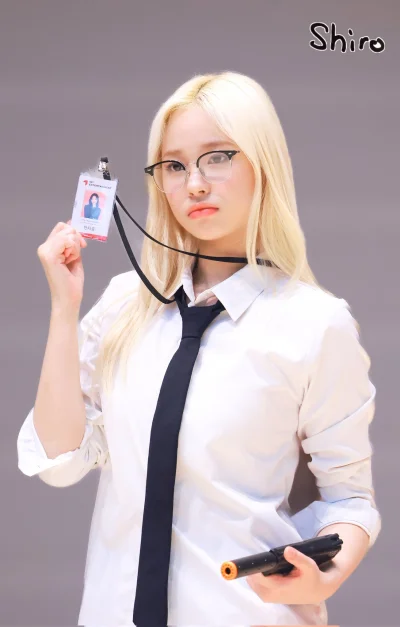 XKHYCCB2dX - #koreanka #jihan #weeekly