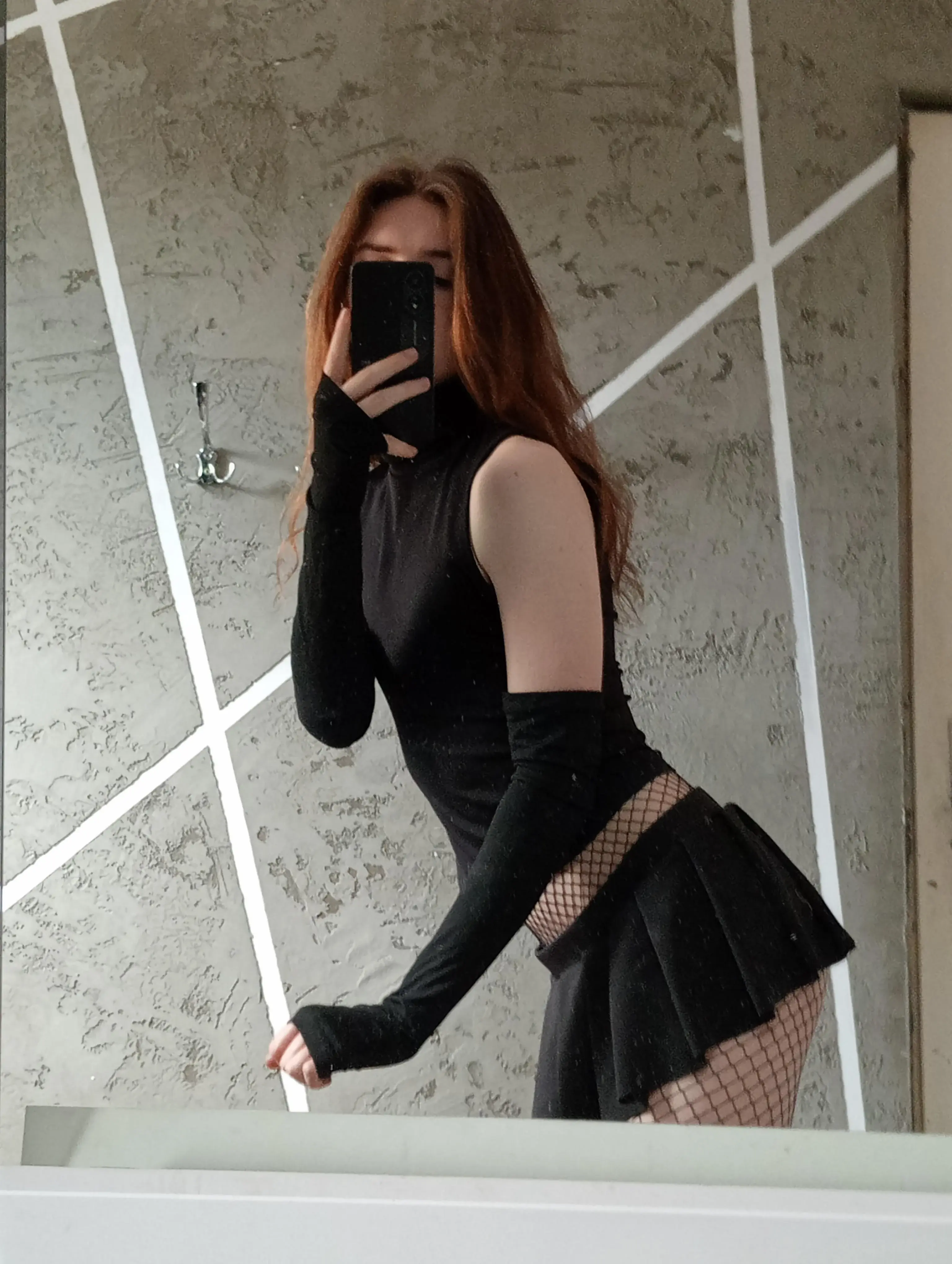 Van-der-Ledre - Taki trvcel typu lubujący się w czerni też by wystarczył..

#przegryw...