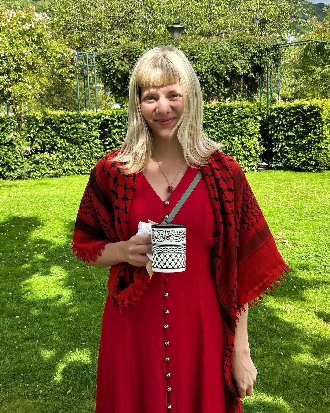 Imperator_Wladek - Dzień: 2064/1028
#codziennaaurora