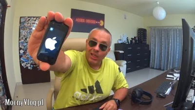 mocnyebeebe - #mocnyvlog 

Trochę śmieszne jak po ostatniej aferze Klawiatura z Apple...
