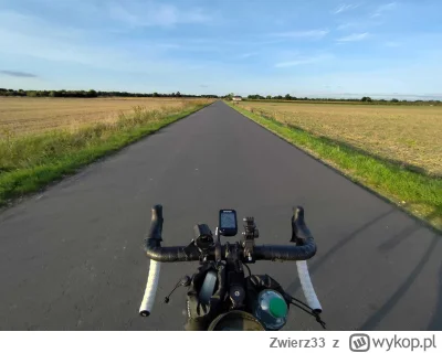 Zwierz33 - 306 704 + 35 + 5 = 306 744

Dzisiaj huop skromne 35 km po polsce wsiowej a...