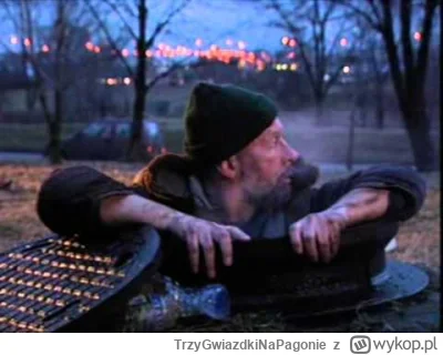 TrzyGwiazdkiNaPagonie - Mama mnie wyzywa, zaczyna krzyczeć na mnie że się zapuszczam,...