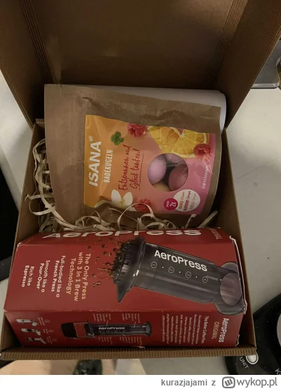 kurazjajami - #pokapake 

Miras @SiewcaZaglady był moim Mikołajem w tej edycji. Paczk...