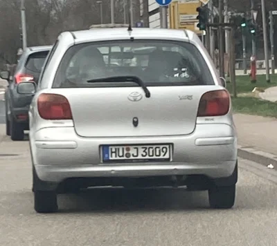 BurritoHuxley - @PorzeczkowySok: by się zapewne zakolegował ze srebrnym toyotem yaris...