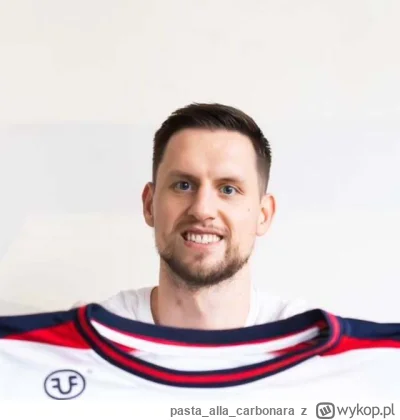 pastaallacarbonara - Mateusz Ponitka rozpoczął licytacje swojej podpisanej koszulki j...