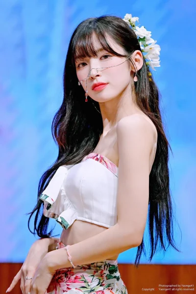 XKHYCCB2dX - #koreanka #arin #ohmygirl