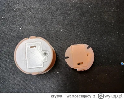 krytyk__wartosciujacy