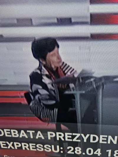 PiotreKqxx - Matrona polskiej polityki, jej Imperatorska Mość Senyszyn, siedzi sobie ...