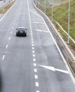 masiej - Dlaczego ludzie z uporem maniaka włączają się do jazdy już na początku pasa ...