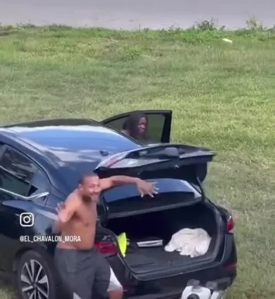 cheeseandonion - Proba kradzieży..

#budowlanka #zzr