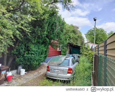 unthinkabl3 - Przy domku drewnianym już się puszcza białostocka zrobiła 

#kononowicz...