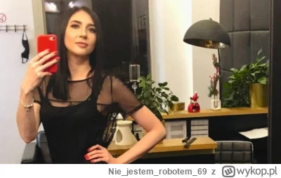 Niejestemrobotem_69 - @wooster: Może ma spotkanie ze społeczną asystentką?