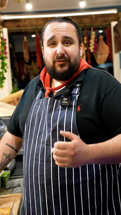 Atreyu - Oj przyjacielu zobacz hehehe

Dziś będziemy robili pizzę hehehe

#gotujzwyko...