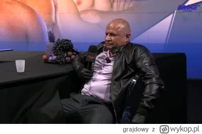 grajdowy - Artnoxy spłakane obecnością Jaculi na gali. 
Widać że ktoś tam myśli jak d...