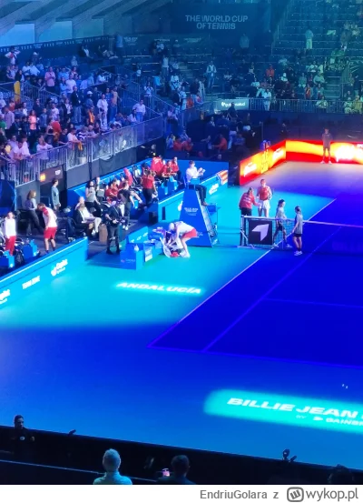 EndriuGolara - #tenis 
Iga po dwójce i już lepiej gra