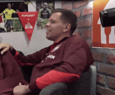 lepaq - Wojciech Szczęsny w Barcelonie.

Mecze: 3
Czyste konta: 2
Czerwone kartki: 1
...