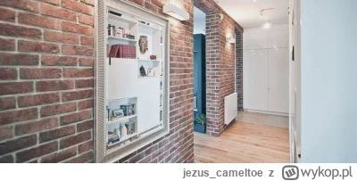 jezus_cameltoe - #wnetrza #dom 

Rozumiem że jak nie mam pomysłu na wygląd korytarza/...