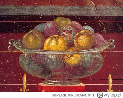 IMPERIUMROMANUM - Szklane naczynie z granatami i jabłkami na fresku

Fresk rzymski uk...