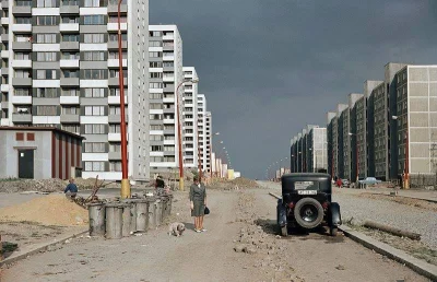 czykoniemnieslysza - Budowa nowego osiedla mieszkaniowego w Pradze, Czechosłowacja, 1...