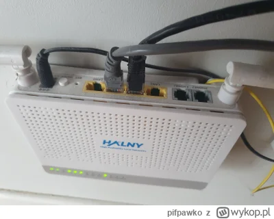 pifpawko - Tak na dole, górny router podłączony jest pod lan2