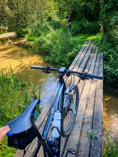 Lasomir - 243 740 + 82 + 39 = 243 861

Kilka ostatnich jazd, tym razem na MTB.

#rowe...