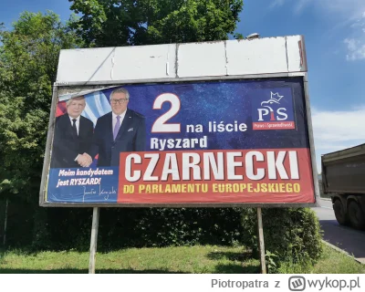 Piotropatra - #pis #polityka #kaczyski #wybory
Piękny baner na wejściu do szkoły  ehe...