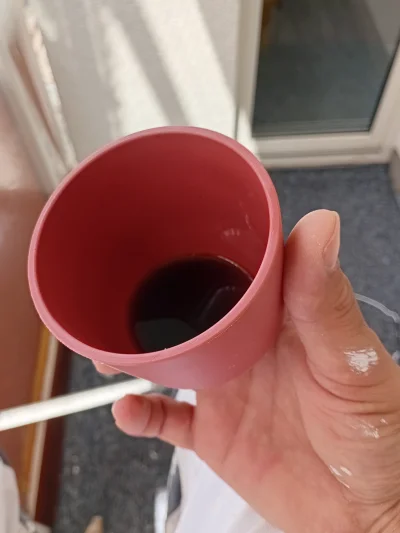 TencoPrzegral - #przegryw Pije kawę w kolhozie na balkonie w kubku
Zapytacie pewnie c...