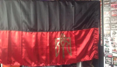 RadzieckiSnajper - A w 2015 Legia Warszawa skroiła flagę UPA ukraincą