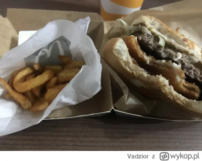 Vadzior - Mam i ja ( ͡° ͜ʖ ͡°)
#mcdonalds #drwal #burgerdrwala2024