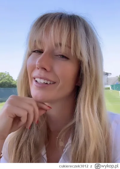 cukiereczek3012 - Ciocia z nową fryzurką. Teraz jest ciocia lvl 2
#tenis