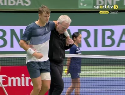 mamracjewieszotym - #tenis o biedny. Chyba ścięgno achillesa