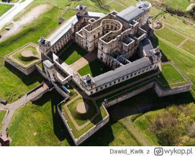 Dawid_Kwlk - @nightmeen: Pomijając wszystkie kontrowersje wokół tej budowli, trzeba p...