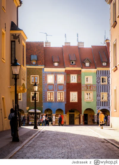 Jedrasek - @SzaloneWalizki