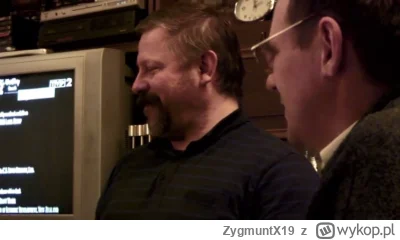 ZygmuntX19 - #kononowicz Barnej i Pershing. Hotel Mariot. 1998r (koloryzowane) #patos...