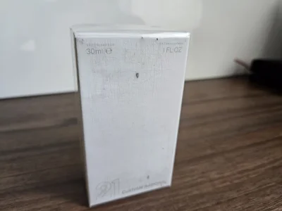 jan-kowalski2023 - #perfumy 

Uszanowanie. Może ktoś chętny na Costume National 21, 3...