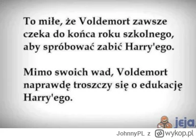 JohnnyPL - #harrypotter Co prawda znowu zawód, że poza Expelliarmusem, Durnotą, Lunos...